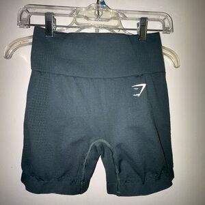 GymShark Vital Seamless 2.0 Shorts Women's Size S/M  Green Compression Fit